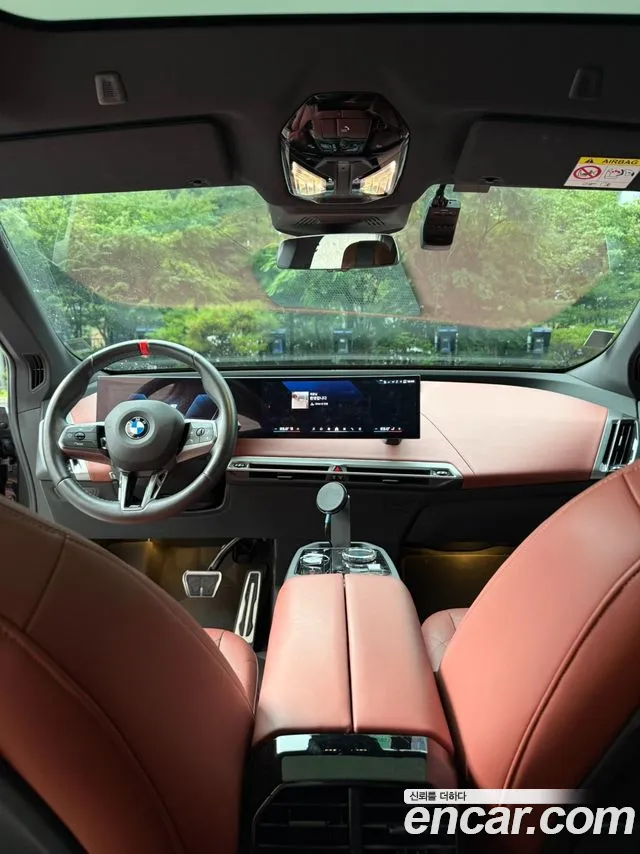BMW iX — фото 13