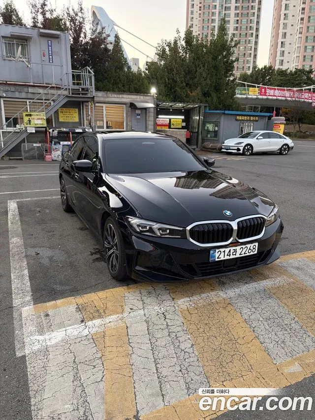 BMW 3-Series — фото 1