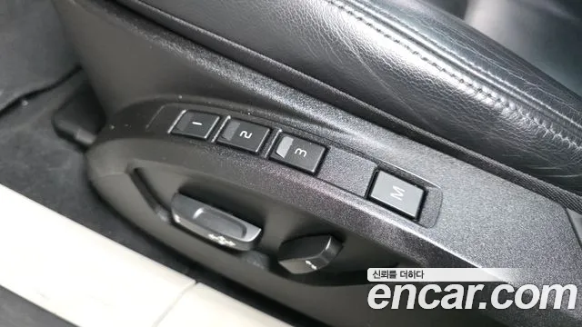 Volvo V40 — фото 19