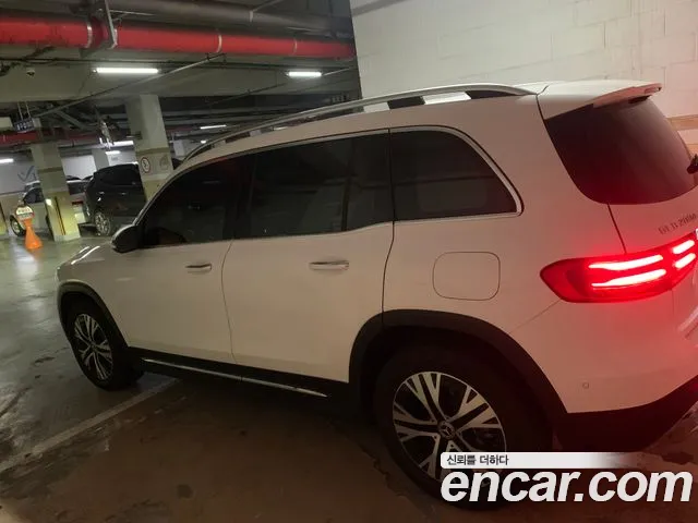Mercedes-Benz GLB-Class — фото 4