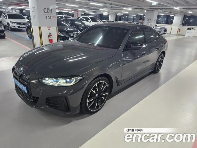 BMW i4 — фото 3