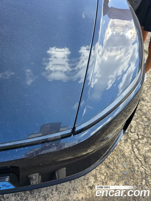 Tesla Model Y — фото 12