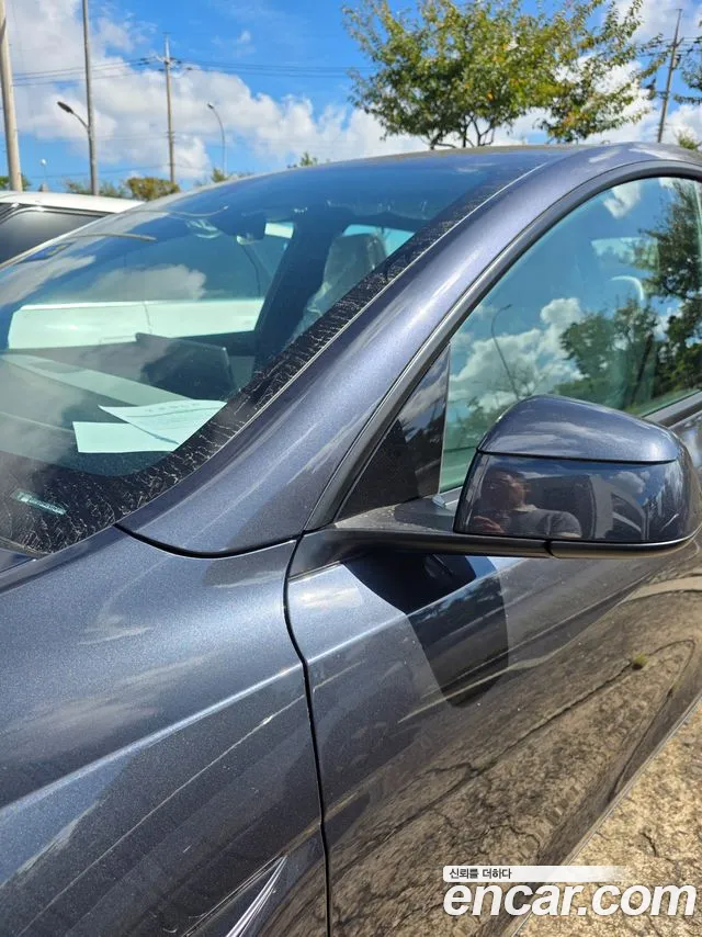 Tesla Model Y — фото 16