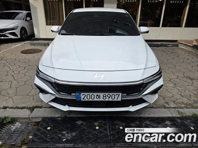 Hyundai Avante — фото 1