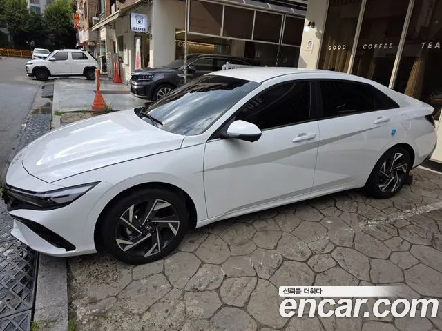 Hyundai Avante — фото 2