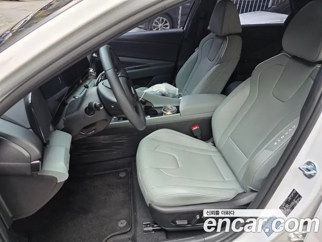 Hyundai Avante — фото 9