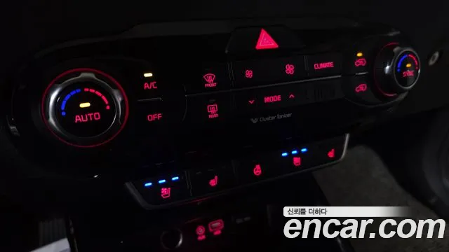 Kia Sorento — фото 11