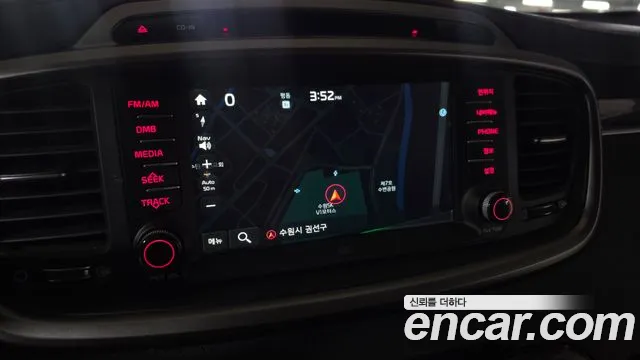 Kia Sorento — фото 8