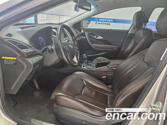 Hyundai Grandeur — фото 12
