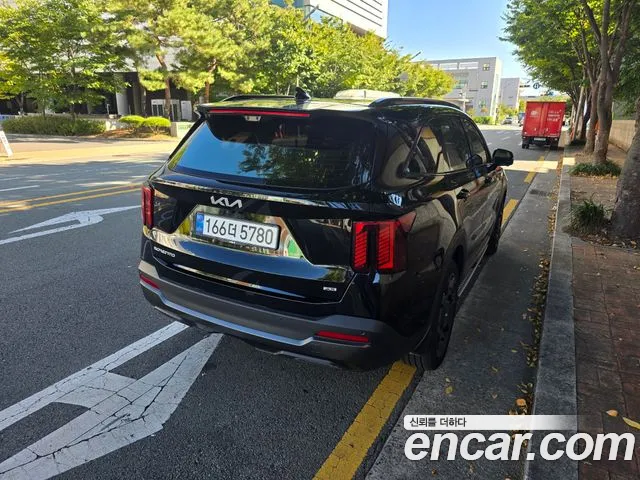 Kia Sorento — фото 6