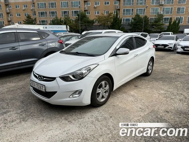 Hyundai Avante — фото 1