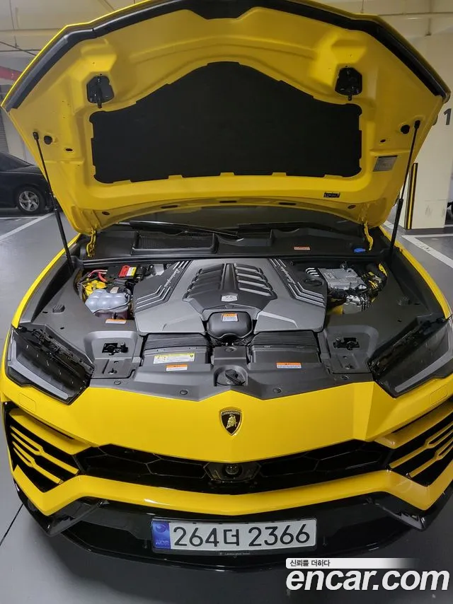 Lamborghini Urus — фото 4