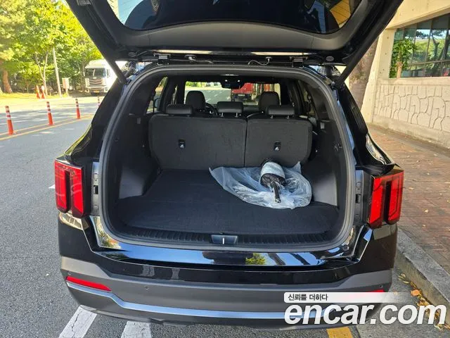 Kia Sorento — фото 8