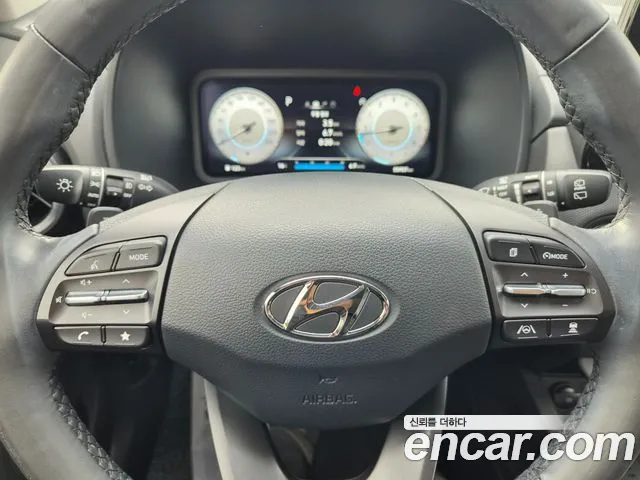 Hyundai Kona — фото 16