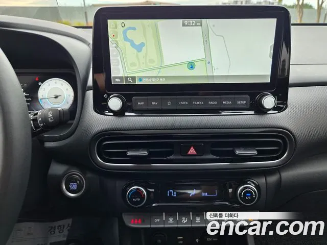 Hyundai Kona — фото 19