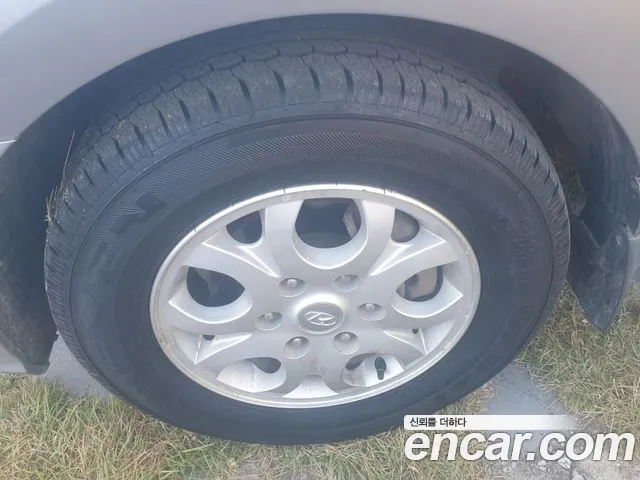 Hyundai Starex — фото 10