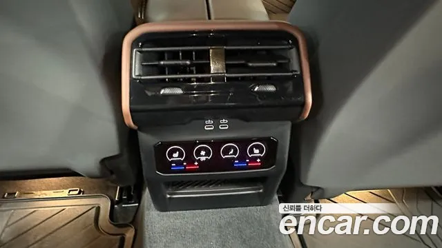 BMW i5 — фото 19