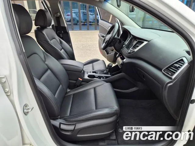 Hyundai Tucson — фото 15
