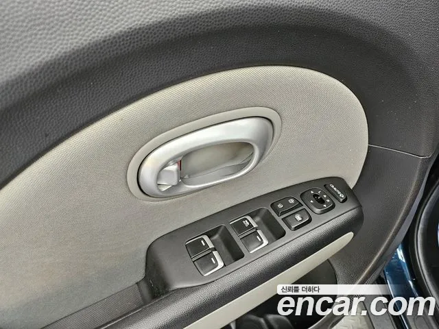 Kia Soul — фото 16
