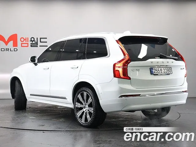 Volvo XC90 — фото 2