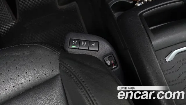 Citroen-DS C4 SpaceTourer — фото 19