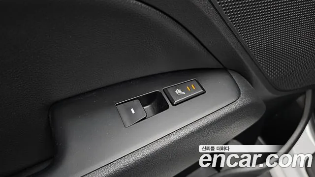 Hyundai Avante — фото 18