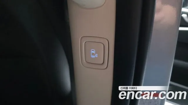 Hyundai Staria — фото 31