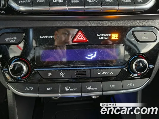 Hyundai Ioniq 5 — фото 12