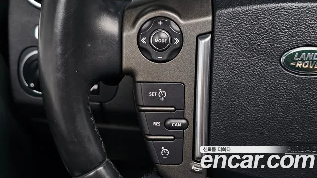 Land Rover Discovery — фото 13