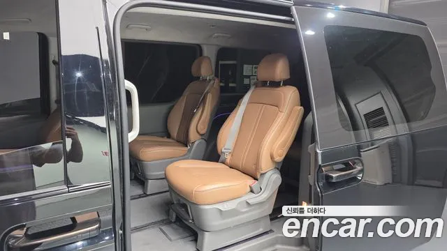 Hyundai Staria — фото 11