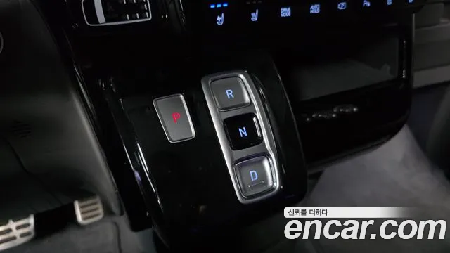 Hyundai Staria — фото 9