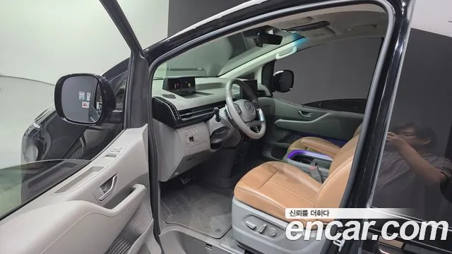 Hyundai Staria — фото 10