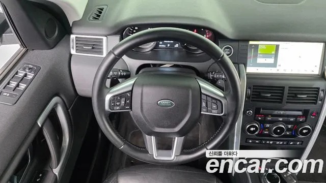 Land Rover Discovery Sport — фото 16