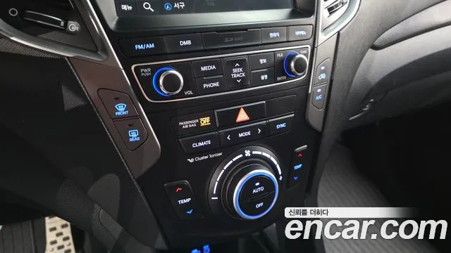 Hyundai Santa Fe — фото 16