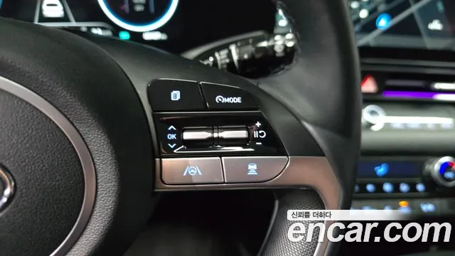Hyundai Avante — фото 18