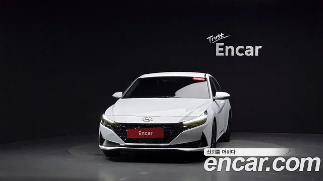 Hyundai Avante — фото 2
