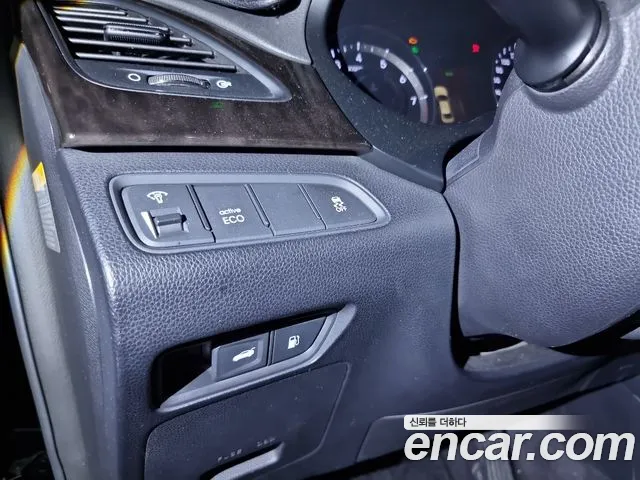 Hyundai Grandeur — фото 11