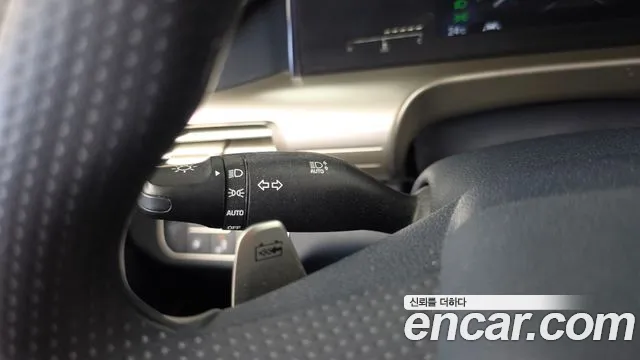 Hyundai Nexo — фото 30