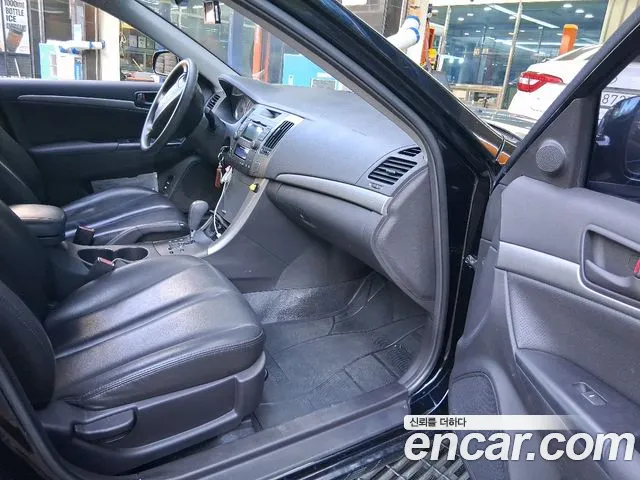 Hyundai Sonata — фото 12