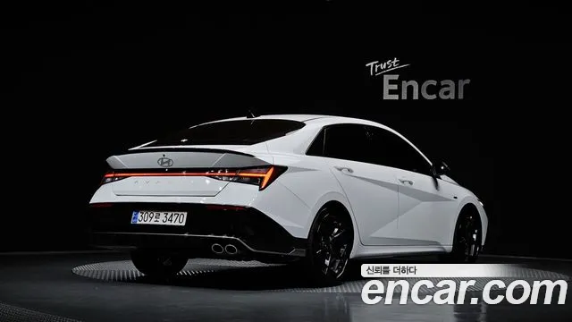Hyundai Avante — фото 1