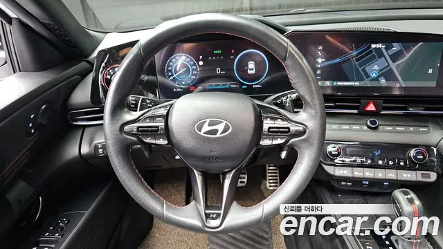 Hyundai Avante — фото 12