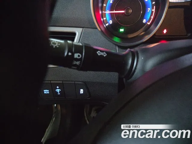 Hyundai Avante — фото 12