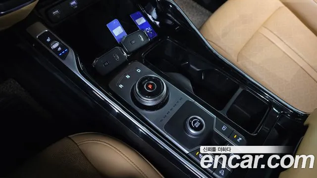 Kia Sorento — фото 9