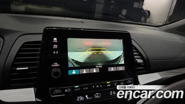 Honda Odyssey — фото 15