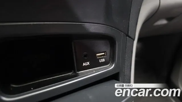 Hyundai Starex — фото 12
