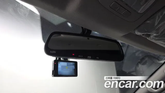 Hyundai Starex — фото 19