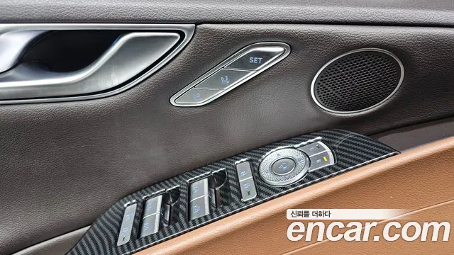 Genesis G80 — фото 17