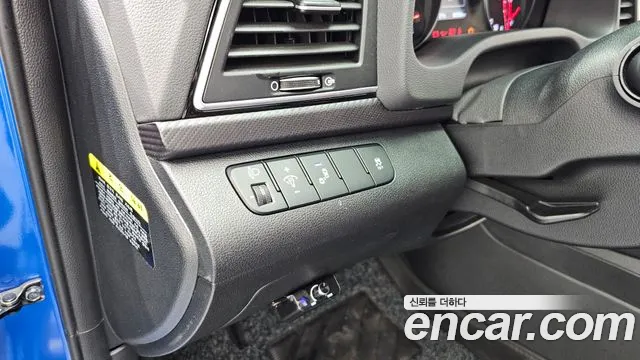 Hyundai Avante — фото 16
