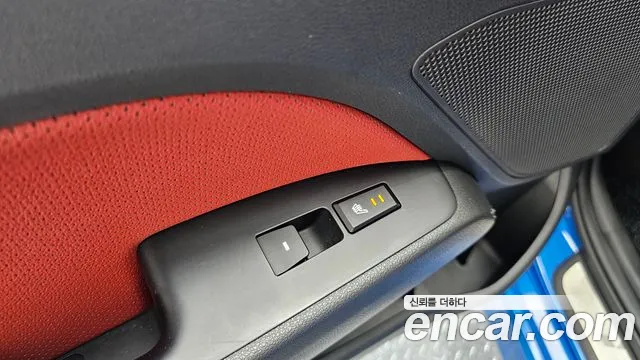 Hyundai Avante — фото 18