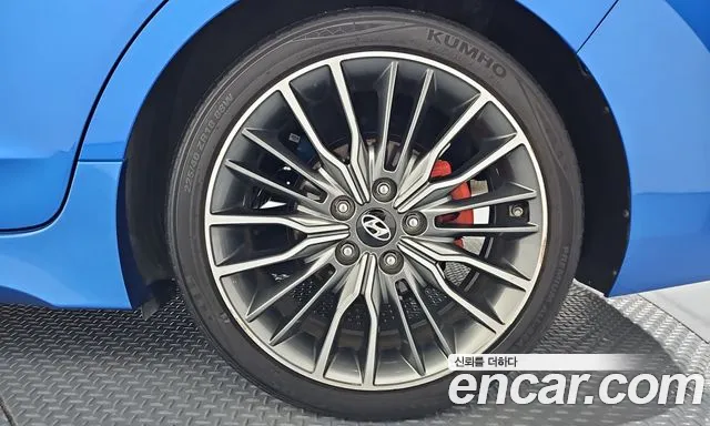 Hyundai Avante — фото 21